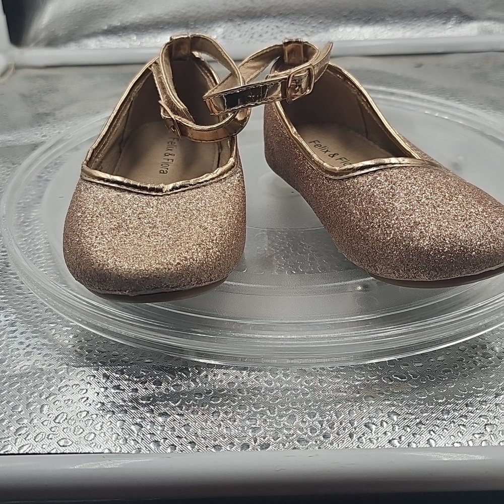 H ROSE GOLD  Felix & Flora Brand Shoes For Your Little Princess​